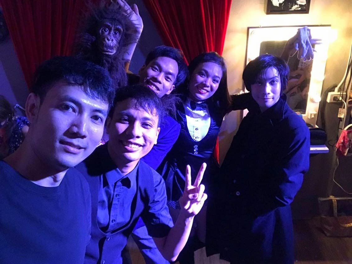 IMAGICA TH ขอนแก่น Production Stage Magic VK.Vich Vichayut Kanungchoti วิชยุตม์ คนึงโชติ มายากล รับแสดงมายากล Magic Class รับสอนมายากล มายากลเวที การแสดง Stage Magic แสดงวันเด็ก วันปีใหม่ ละครเวที ละครเวทีมายากล Zipper Cafe Magic Theatre Theater